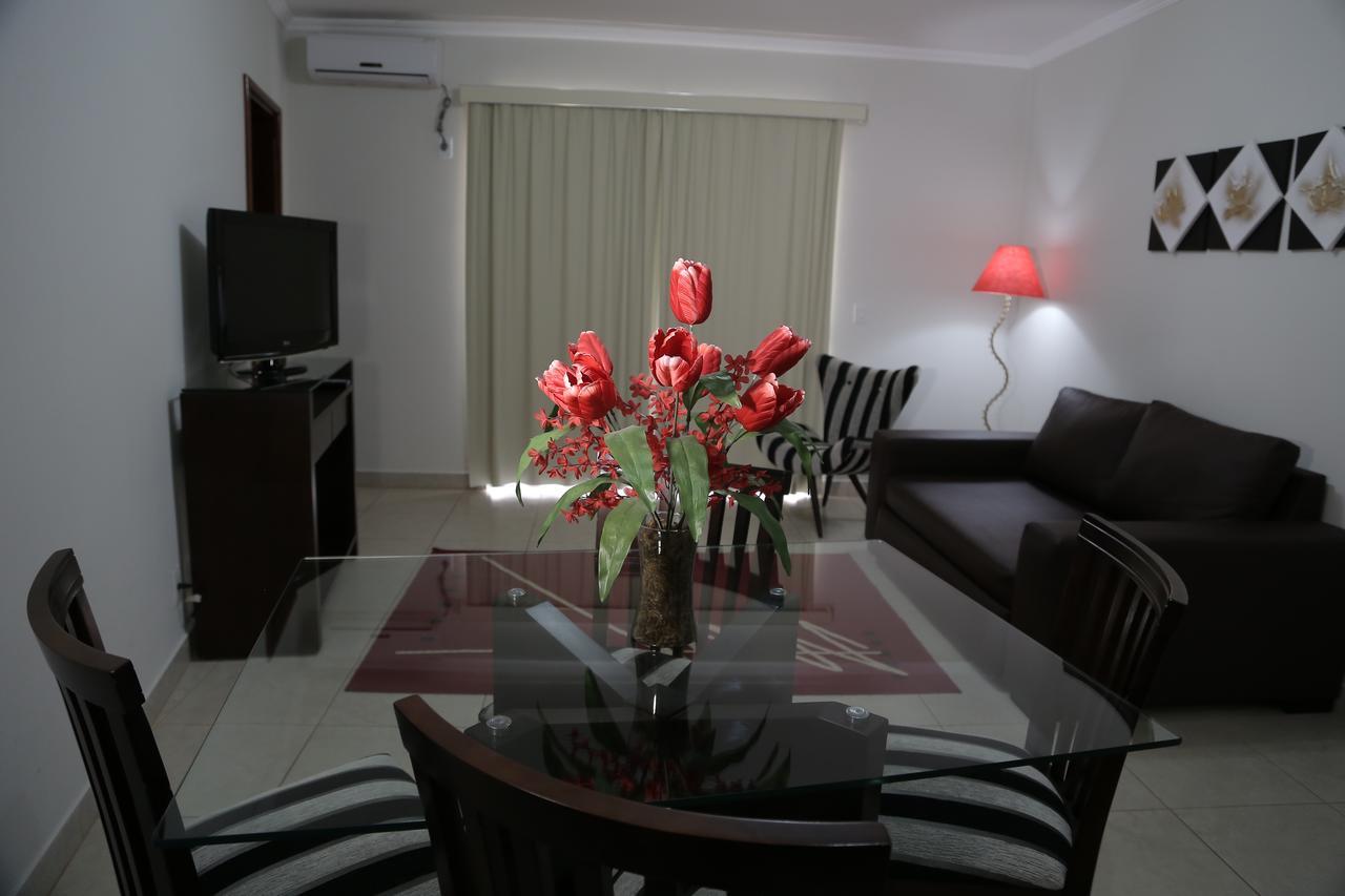 Beira Lago Palace Hotel Morrinhos  Extérieur photo