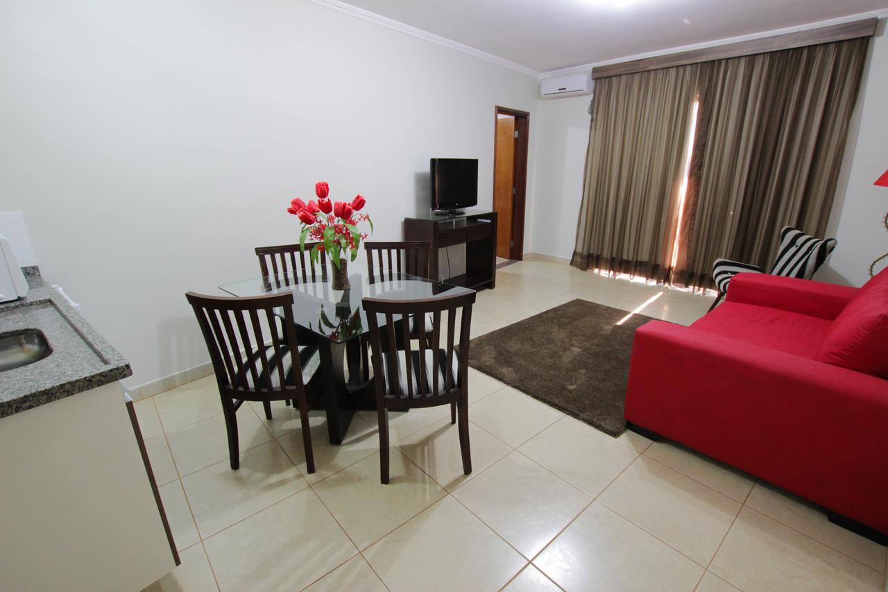 Beira Lago Palace Hotel Morrinhos  Extérieur photo