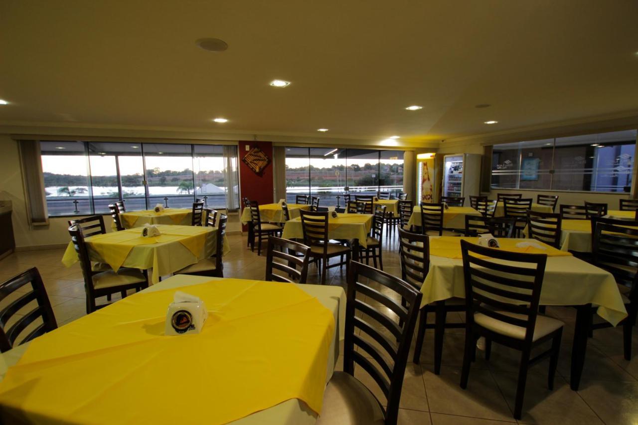 Beira Lago Palace Hotel Morrinhos  Extérieur photo