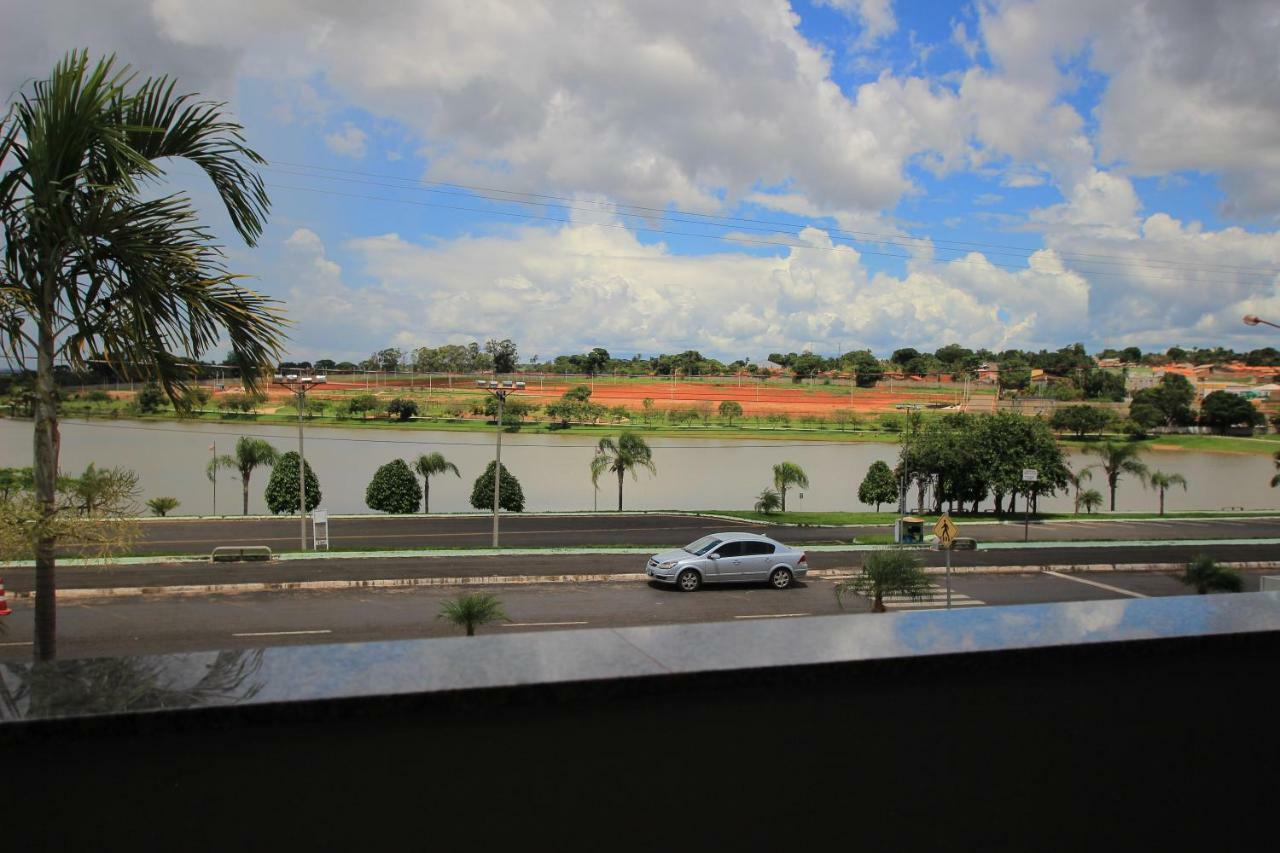 Beira Lago Palace Hotel Morrinhos  Extérieur photo